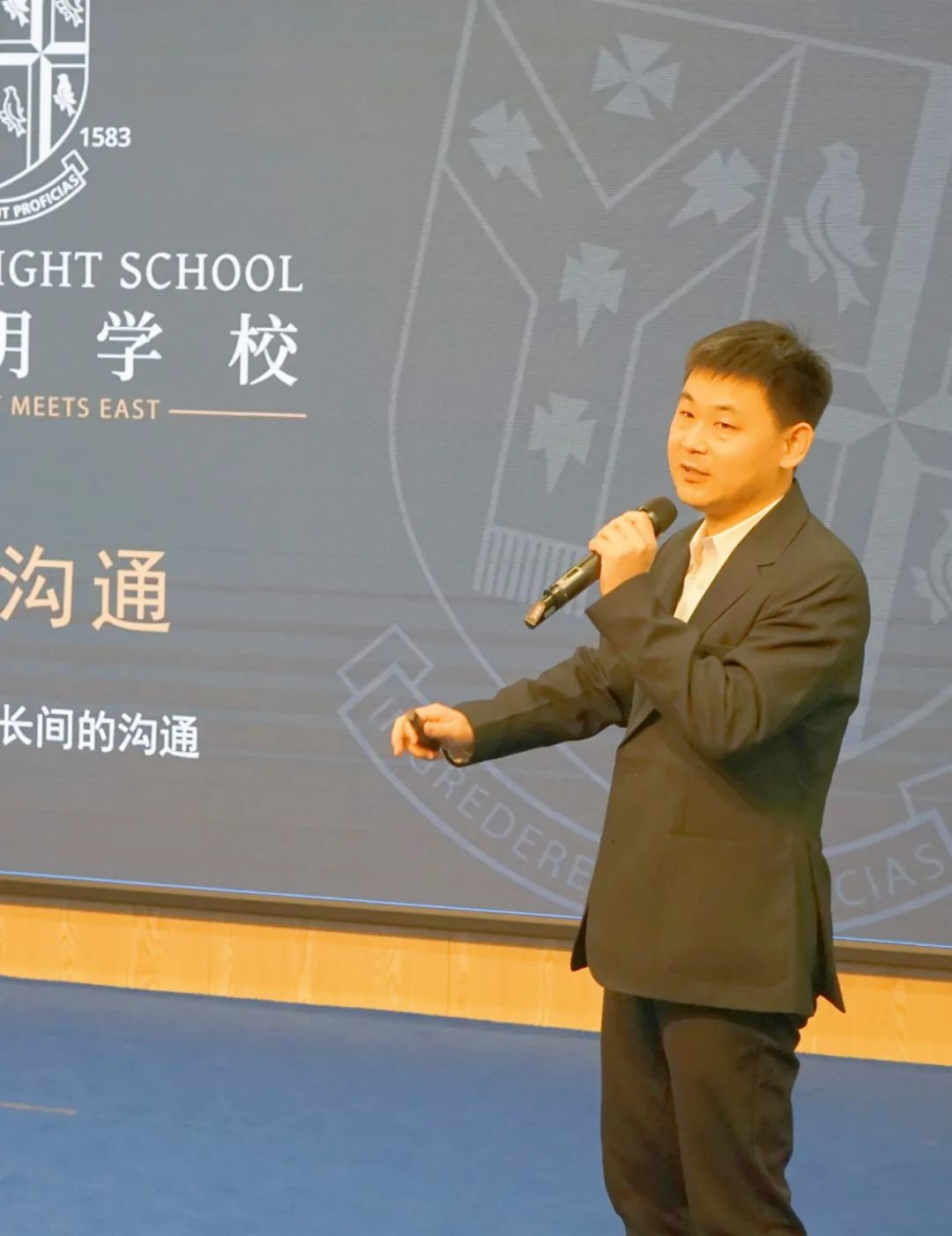 教师8.jpg